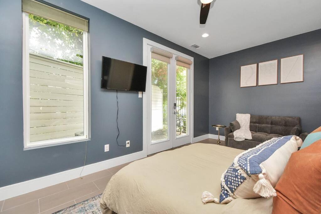 Villa Casa Labella - Downtown Skyline Views - Sleeps 10 à Houston Extérieur photo