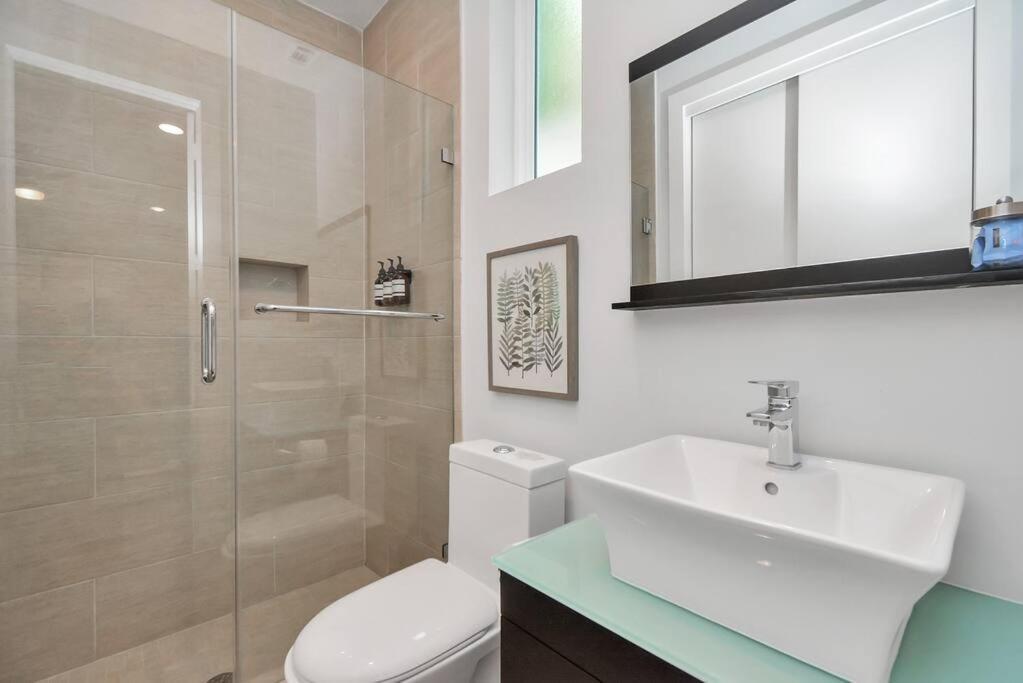 Villa Casa Labella - Downtown Skyline Views - Sleeps 10 à Houston Extérieur photo
